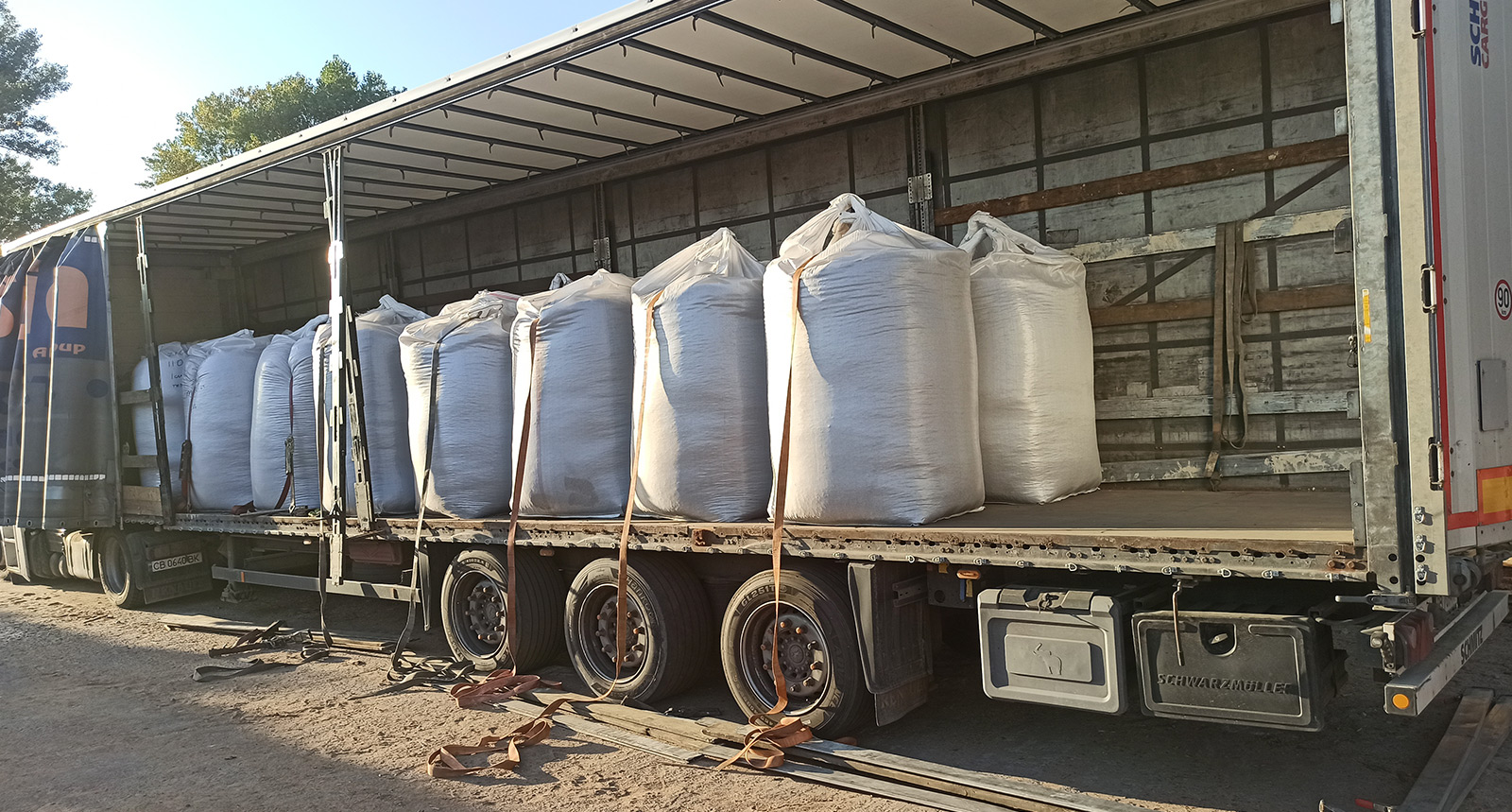 Granulu un brikešu tirdzniecība